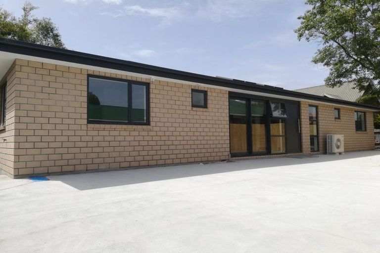 Photo of property in 64a Waimairi Road, Upper Riccarton, Christchurch, 8041