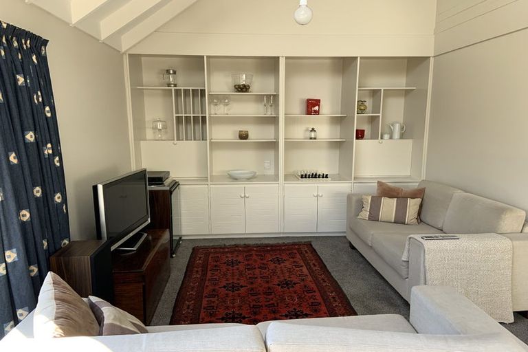 Photo of property in 35 Garden Road, Merivale, Christchurch, 8014