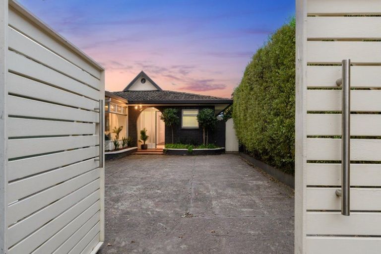 Photo of property in 3 Twelfth Avenue, Tauranga South, Tauranga, 3112