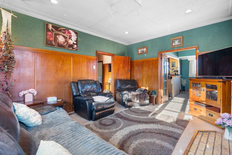 Photo of property in 39 Holyhead Street, Outram, 9019