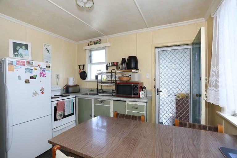 Photo of property in 27 Morris Street, Marton, 4710