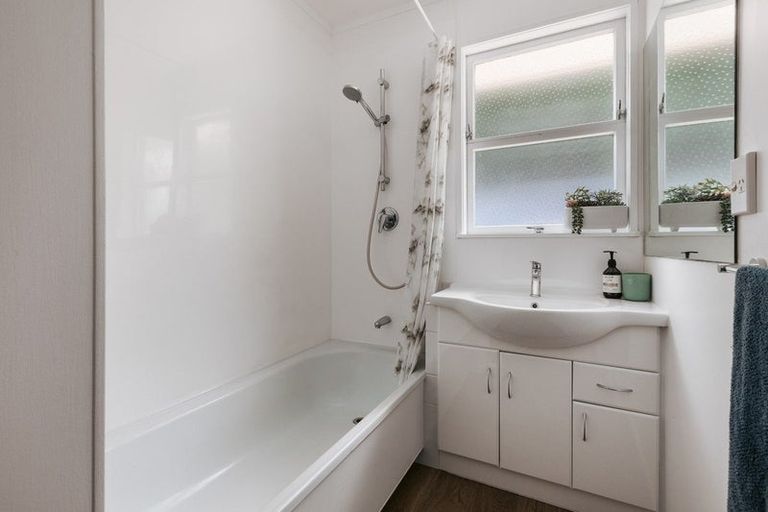 Photo of property in 8 Highfield Crescent, Brookfield, Tauranga, 3110