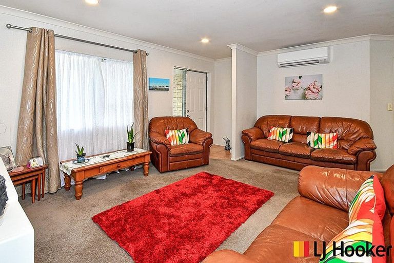 Photo of property in 28a Helvetia Road, Pukekohe, 2120