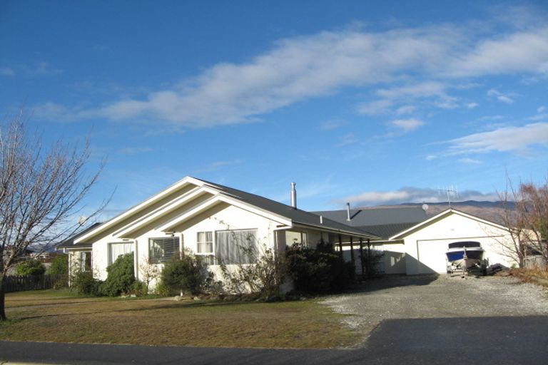 Photo of property in 32 Glengyle Way, Wanaka, 9305
