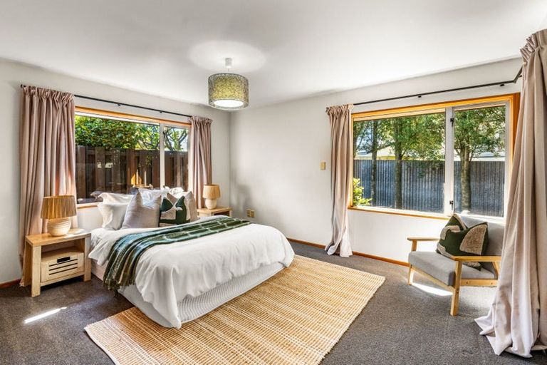 Photo of property in 2/45b Trafford Street, Harewood, Christchurch, 8051