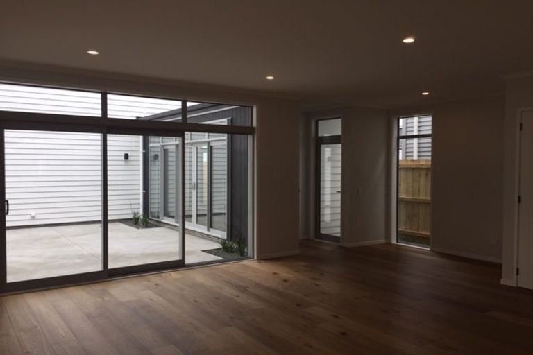 Photo of property in 6/15 Scott Road, Hobsonville, Auckland, 0616