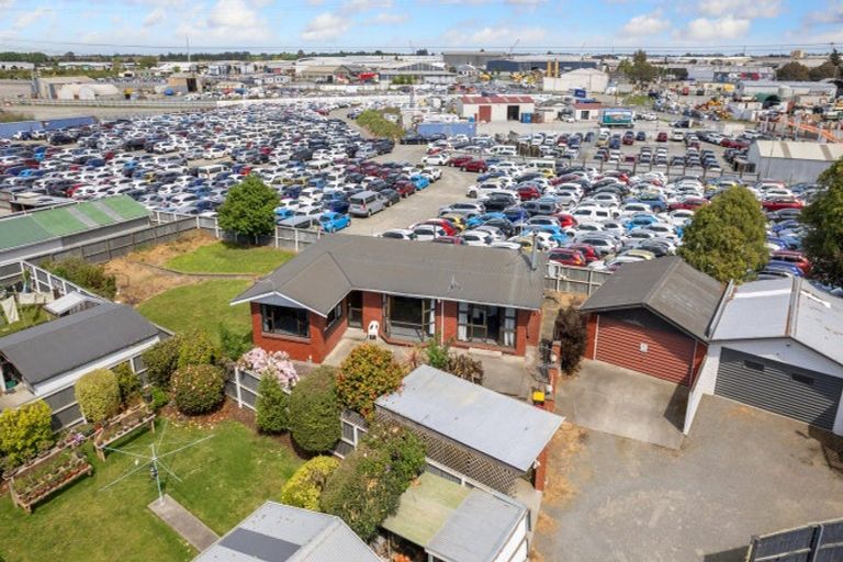 Photo of property in 67 Boston Avenue, Hornby, Christchurch, 8042