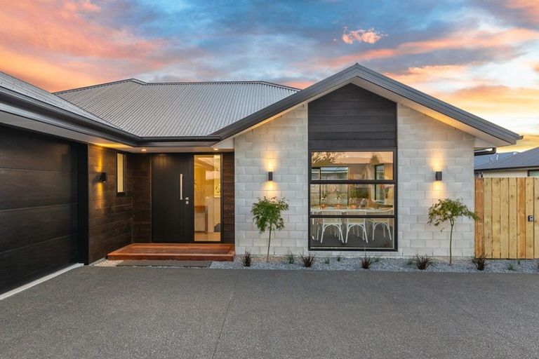 Photo of property in 32 Raptor Street, Rolleston, 7615