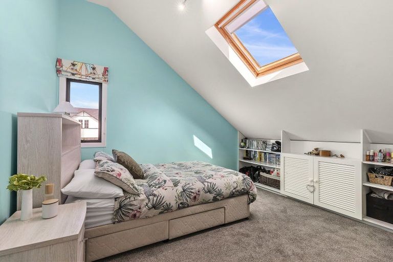 Photo of property in 30 Burnham Street, Seatoun, Wellington, 6022