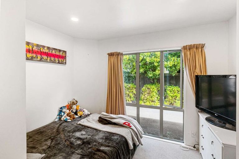 Photo of property in 4/61 Champion Street, Edgeware, Christchurch, 8013