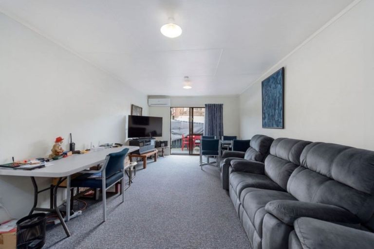 Photo of property in 1/25 Sylvania Drive, Matua, Tauranga, 3110