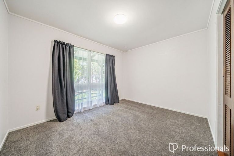 Photo of property in 3 Mcenroe Grove, Naenae, Lower Hutt, 5011