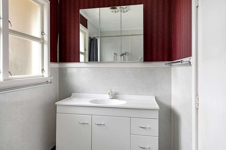 Photo of property in 2 Florence Street, Wyndham, 9831