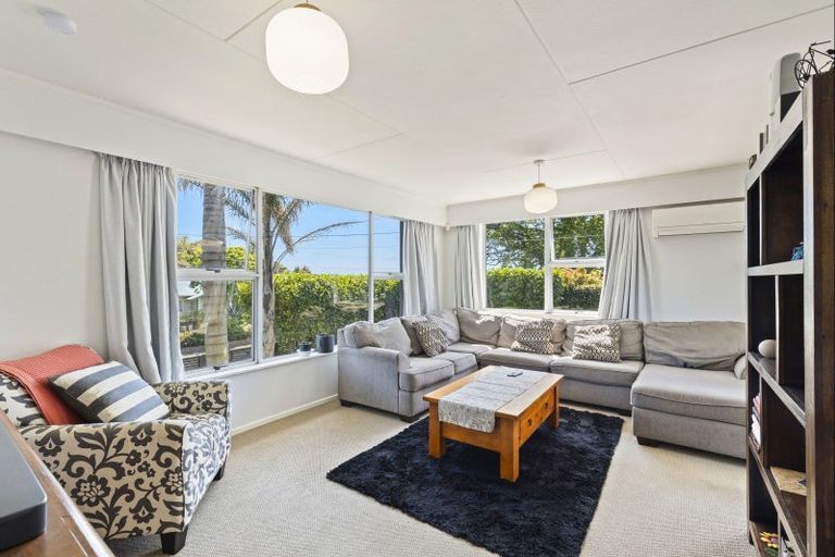 Photo of property in 29 Barrett Street, Westown, New Plymouth, 4310