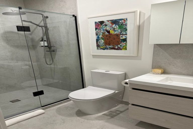 Photo of property in 7/2 Marlborough Crescent, Hobsonville, Auckland, 0616