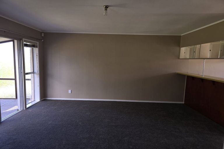 Photo of property in 2/15 Parker Avenue, New Lynn, Auckland, 0600
