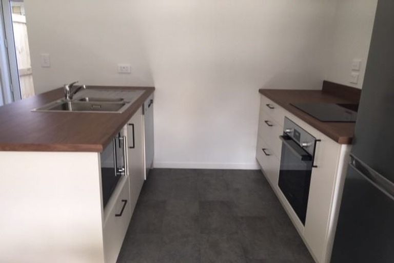Photo of property in 10u8 Burrows Place, Frankton, Hamilton, 3204