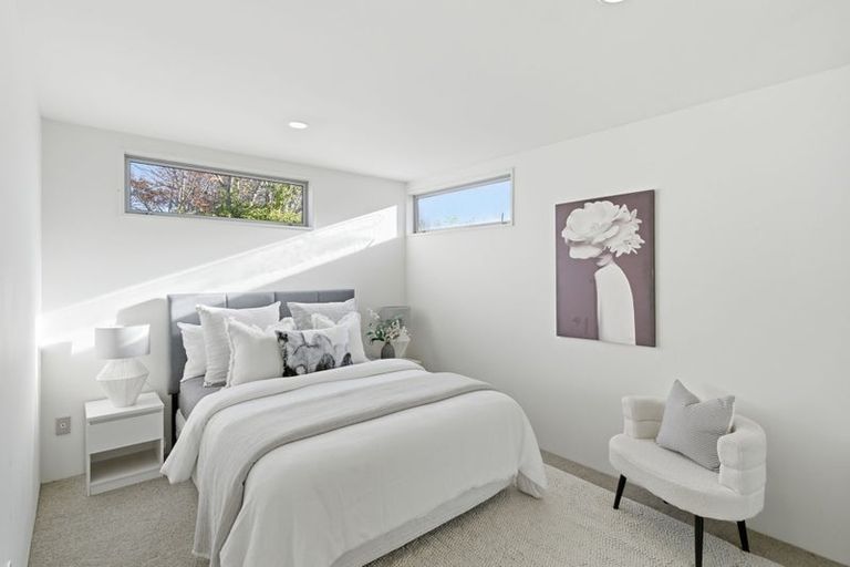 Photo of property in 4 Crombie Green, Northwood, Christchurch, 8051