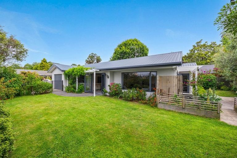 Photo of property in 77 Aranui Road, Mapua, 7005