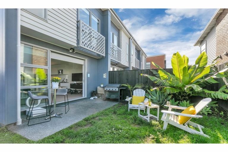 Photo of property in 24 Rangihina Road, Hobsonville, Auckland, 0616