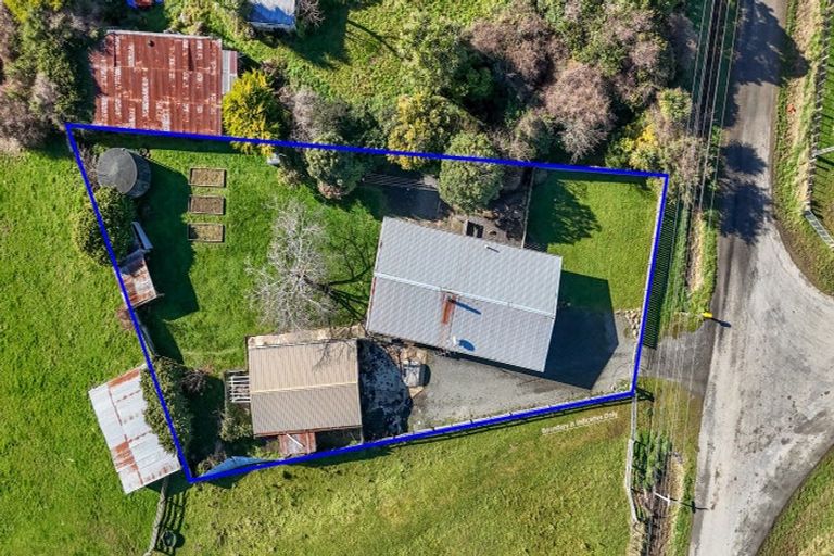 Photo of property in 166 West Road, Mauriceville, Masterton, 5882