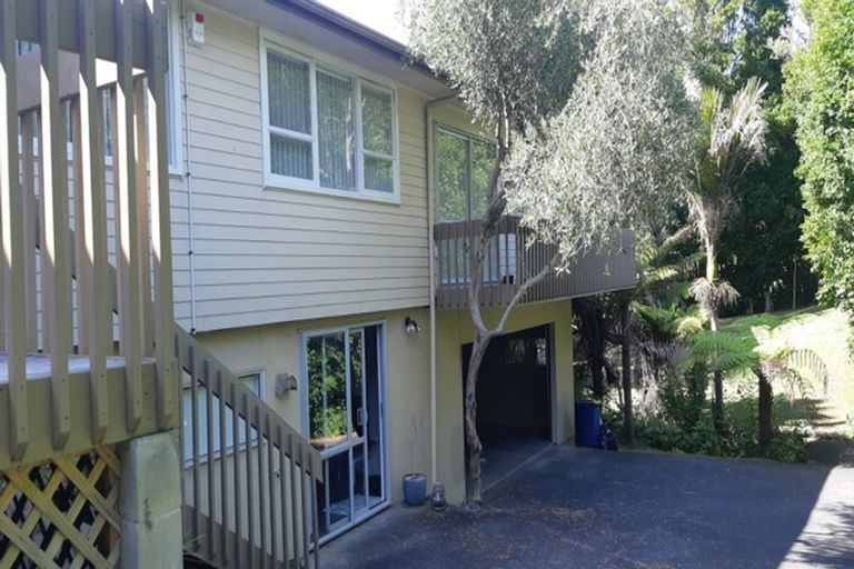 Photo of property in 32 Hythe Terrace, Mairangi Bay, Auckland, 0630