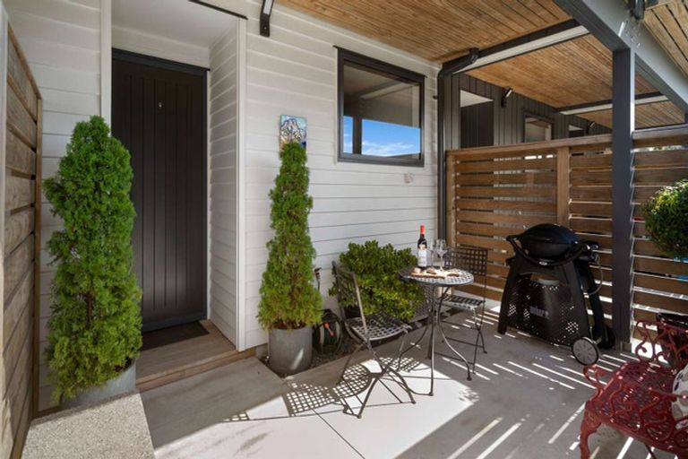 Photo of property in 4/29 Montgomery Road, Judea, Tauranga, 3110