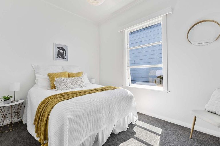 Photo of property in 438 Adelaide Road, Berhampore, Wellington, 6023