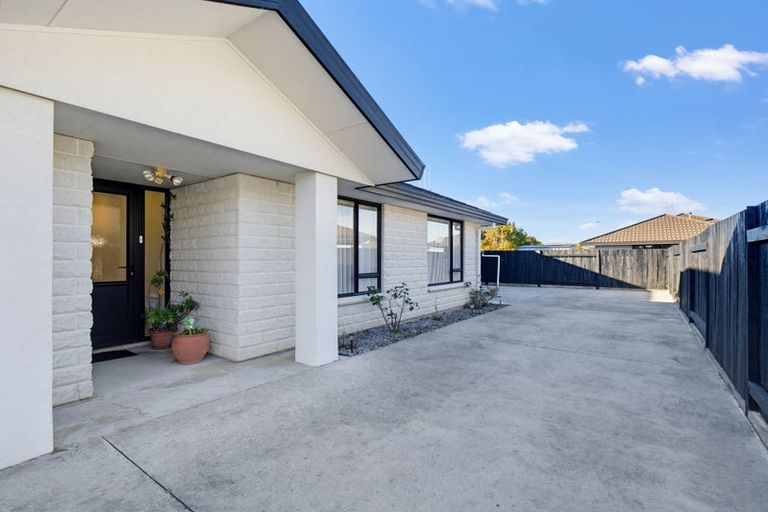 Photo of property in 47 Meridian Grove, Kelvin Grove, Palmerston North, 4414