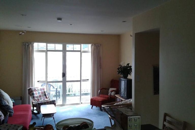 Photo of property in 10 Colombo Street, Hokowhitu, Palmerston North, 4410