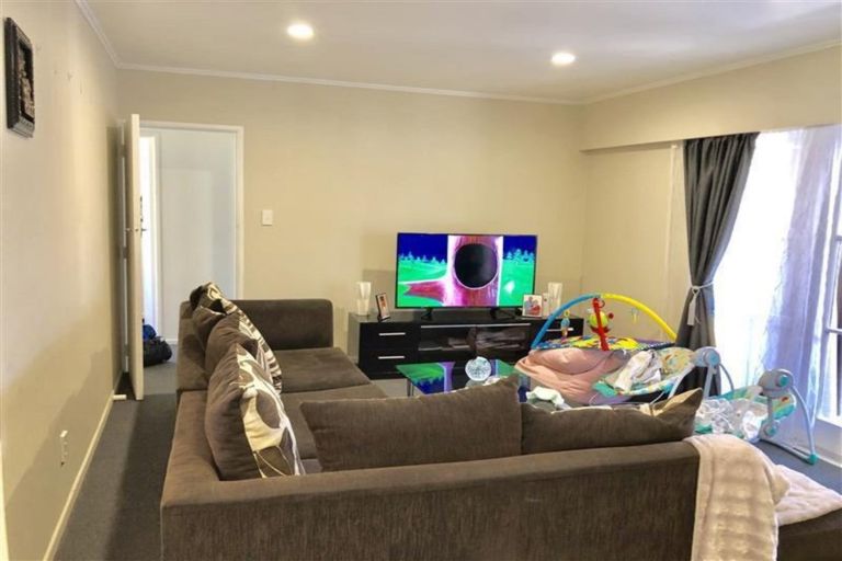 Photo of property in 2/50 Hain Avenue, Mangere East, Auckland, 2024