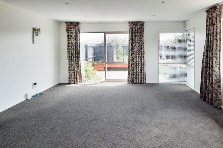 Photo of property in 7 Bamber Crescent, Halswell, Christchurch, 8025