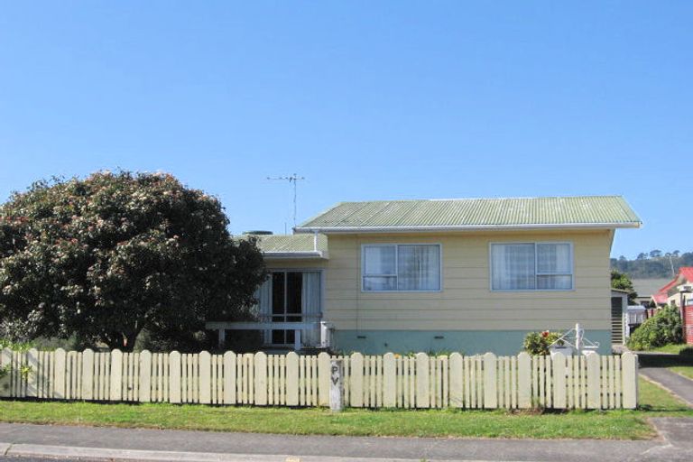 Photo of property in 3 Nicholas Avenue, Whitianga, 3510