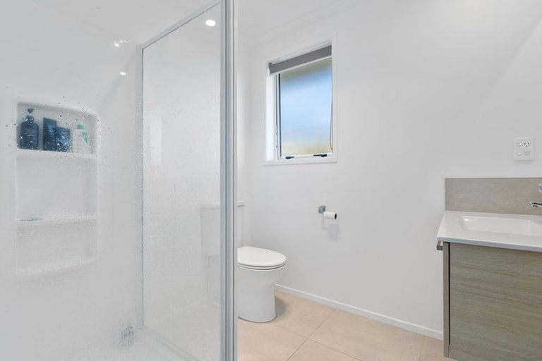 Photo of property in 9 Te Wharo Drive, Papamoa, 3118