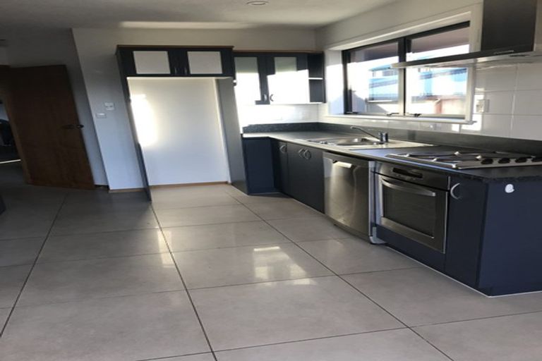 Photo of property in 5 Rhyl Place, Bryndwr, Christchurch, 8053