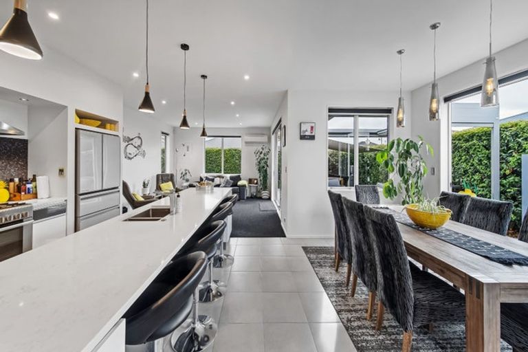 Photo of property in 21 Applefield Court, Northwood, Christchurch, 8051