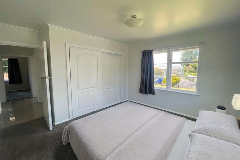 Photo of property in 80 Mcannalley Street, Manurewa East, Auckland, 2102