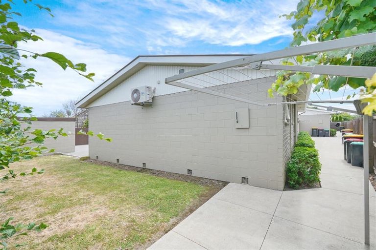 Photo of property in 4/494 Hereford Street, Linwood, Christchurch, 8011