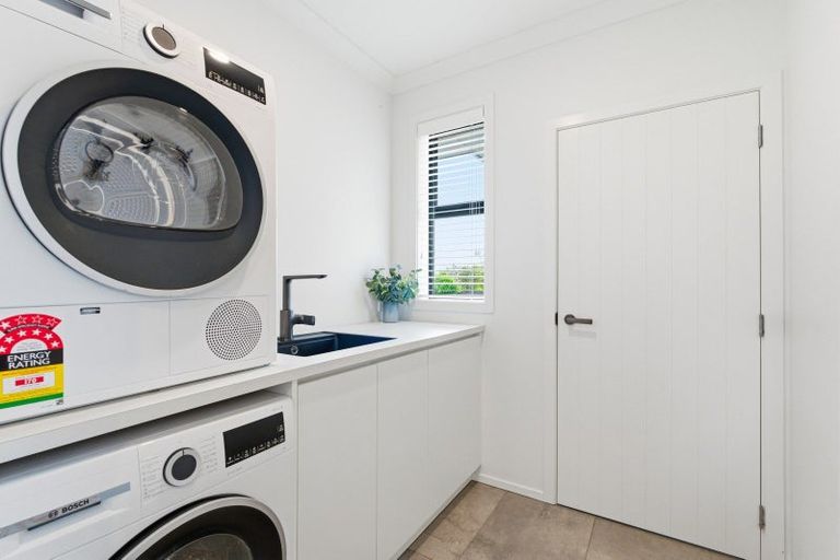 Photo of property in 1 Kauri Place, Pahiatua, 4910