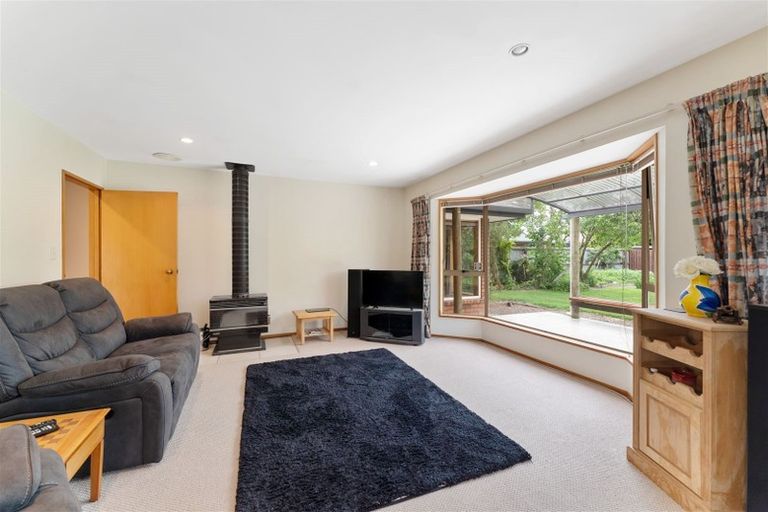 Photo of property in 43 Gladstone Road, Woodend, 7610