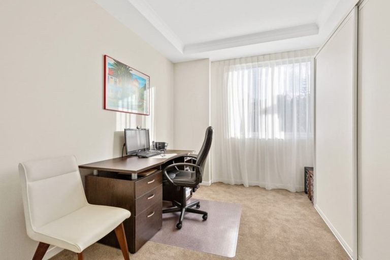 Photo of property in 164 Landmark Terrace, Orewa, 0931