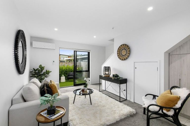 Photo of property in 5/4 Johnston Grove, Taita, Lower Hutt, 5011
