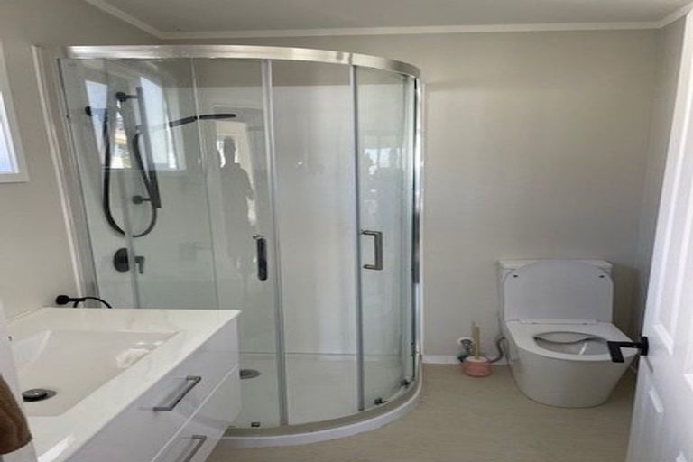 Photo of property in 26 Ranui Avenue, Ranui, Auckland, 0612