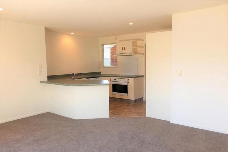 Photo of property in 90d Peverel Street, Riccarton, Christchurch, 8041