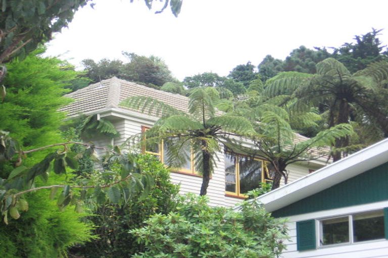 Photo of property in 64 Frankmoore Avenue, Johnsonville, Wellington, 6037