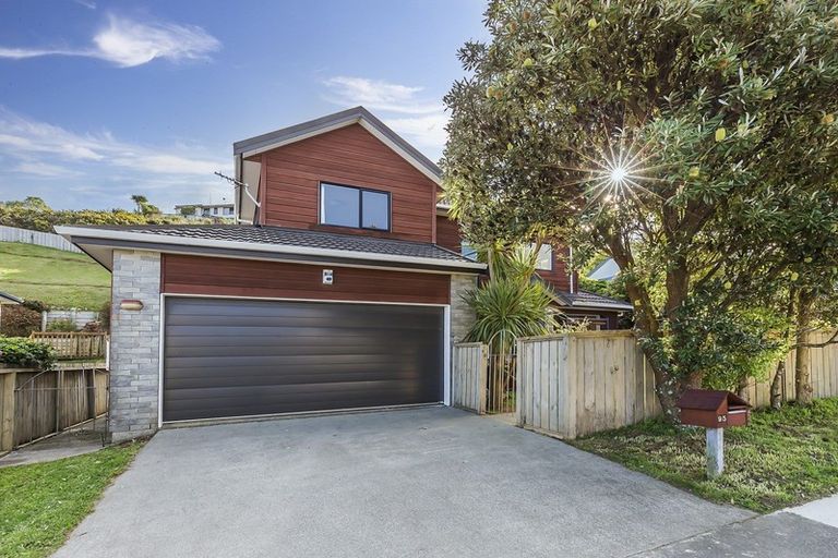 Photo of property in 95 Cortina Avenue, Johnsonville, Wellington, 6037