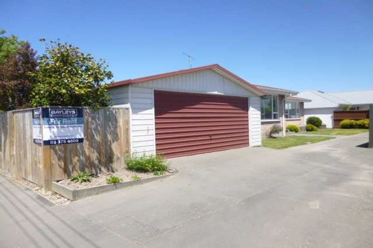 Photo of property in 271 Avonhead Road, Avonhead, Christchurch, 8042