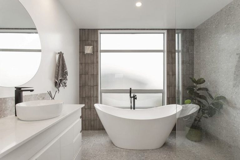 Photo of property in 8 Pewter Place, Northwood, Christchurch, 8051