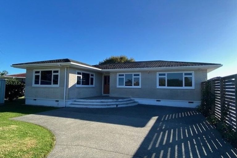 Photo of property in 12b Barry Avenue, Whakatane, 3120