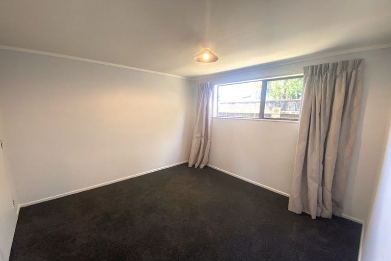 Photo of property in 11b Brierley Place, Marfell, New Plymouth, 4310